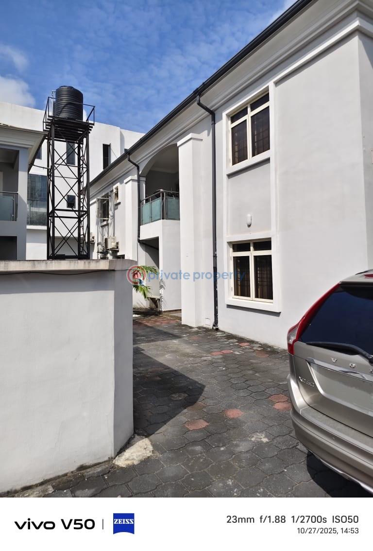 5 bedroom Detached Duplex For Sale Osapa Lekki Lagos - 0