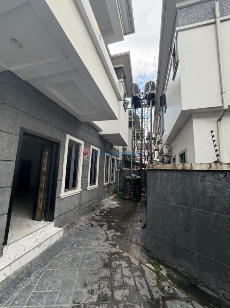 4 bedroom Terraced Duplex For Rent Ikate Elegushi Lekki Lagos - 1