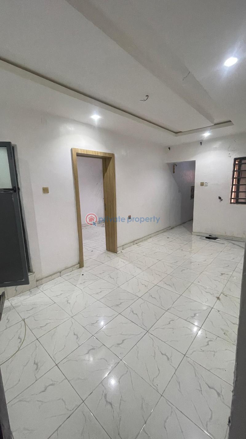 2 bedroom Mini Flat For Rent Off Soluyi Road Soluyi Gbagada Lagos - 1