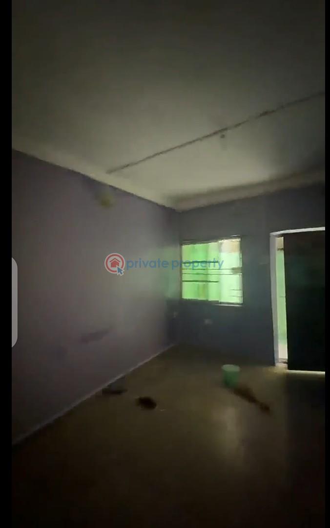 1 bedroom Mini Flat For Rent Palmgroove Shomolu Lagos - 1