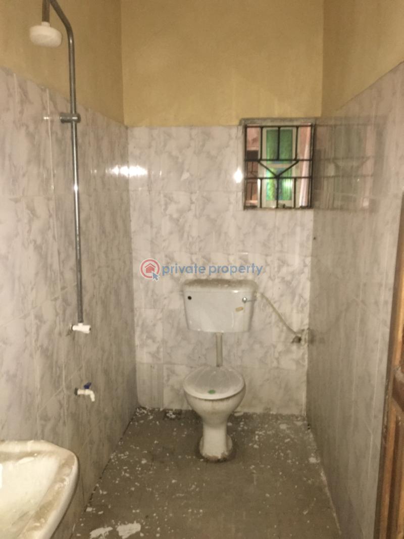 1 bedroom Mini Flat For Rent Bayeku Igbogbo Ikorodu Lagos - 4