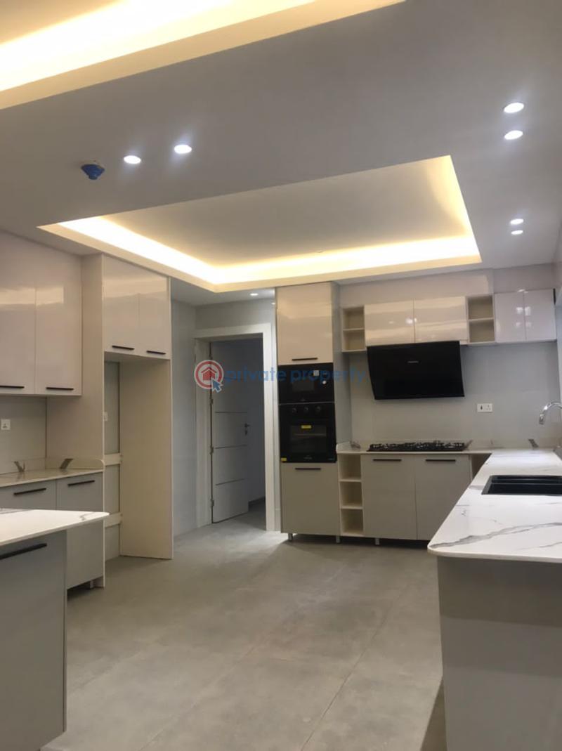 3 bedroom Flat & Apartment For Rent Bq 📍off Bourdillon, Ikoyi Ikoyi Lagos - 1