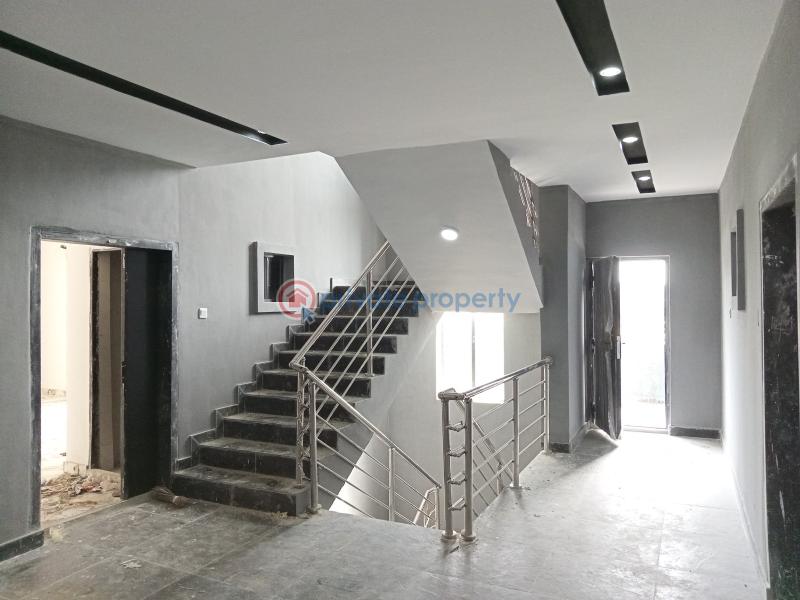 3 bedroom Flat & Apartment For Rent Ajah Lagos - 0