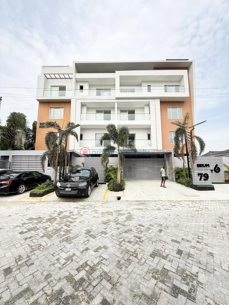 Maisonette For Sale Off Admiralty Lekki Phase 1 Lagos