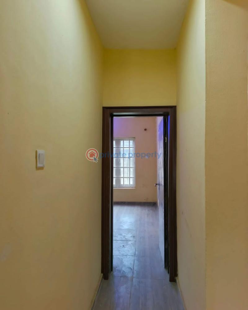 3 bedroom Block Of Flats For Sale Estate Ipaja Ipaja Lagos - 7