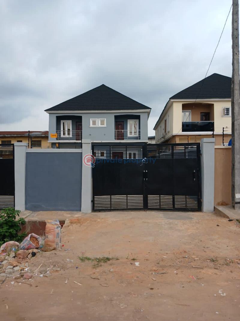 4 bedroom Semi detached Duplex For Sale Ikosi-ketu Kosofe/Ikosi Lagos - 2