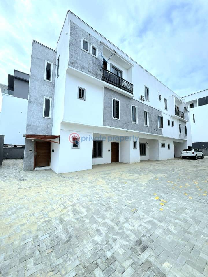4 bedroom Terraced Duplex For Rent Ologolo Lekki Lagos - 0