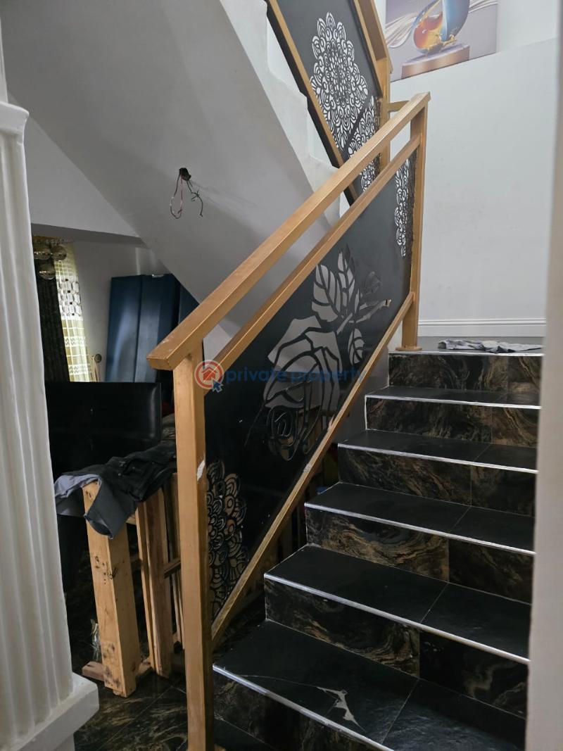 4 bedroom House For Sale Ajao Estate, Anthony Village Maryland Lagos - 8