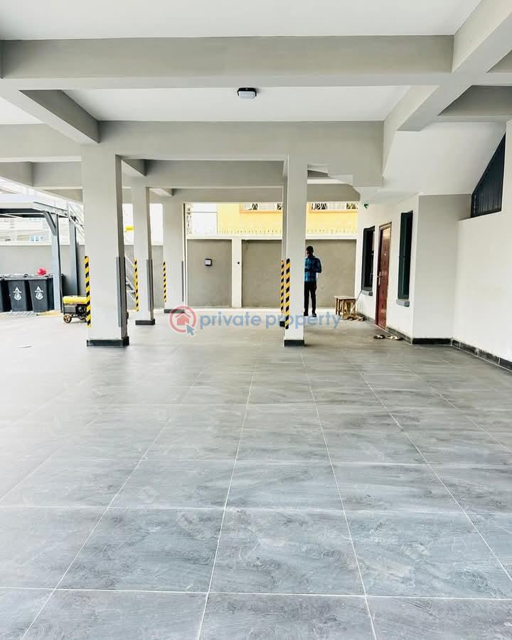 4 bedroom Terraced Duplex For Sale Obanikoro Close To Anthony Obanikoro Shomolu Lagos - 17