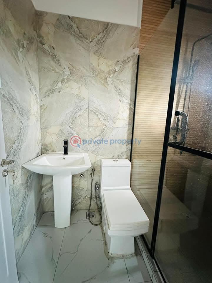 4 bedroom Terraced Duplex For Sale Obanikoro Close To Anthony Obanikoro Shomolu Lagos - 7