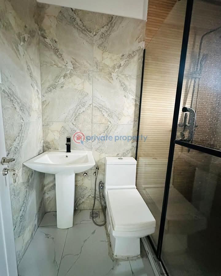 4 bedroom Terraced Duplex For Sale Obanikoro Close To Anthony Obanikoro Shomolu Lagos - 16