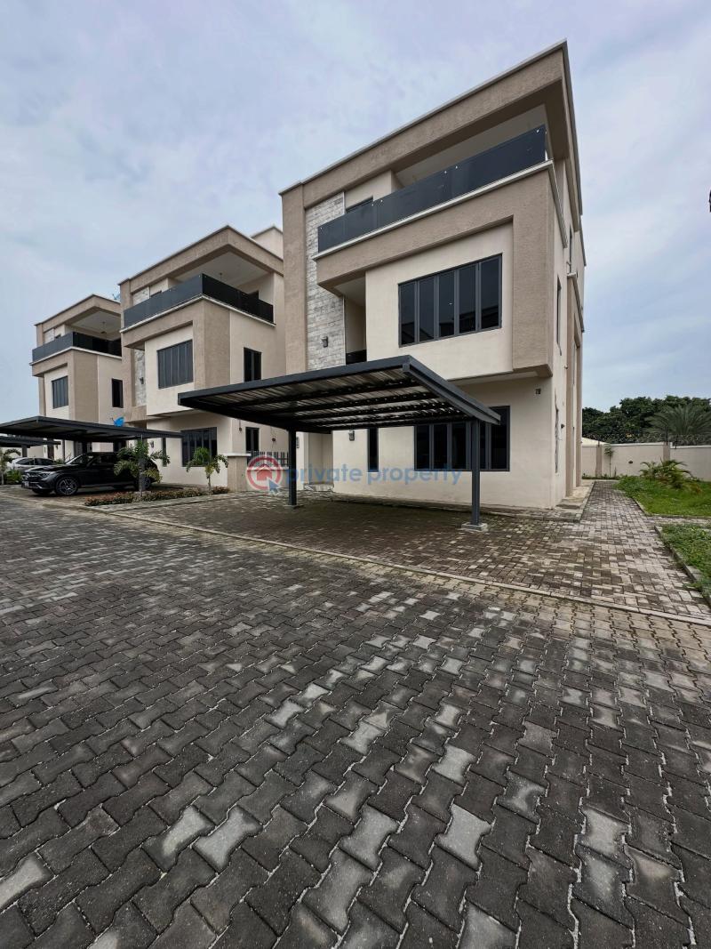 5 bedroom Detached Duplex For Sale Zone 1-7 Abuja Phase 1  - 2