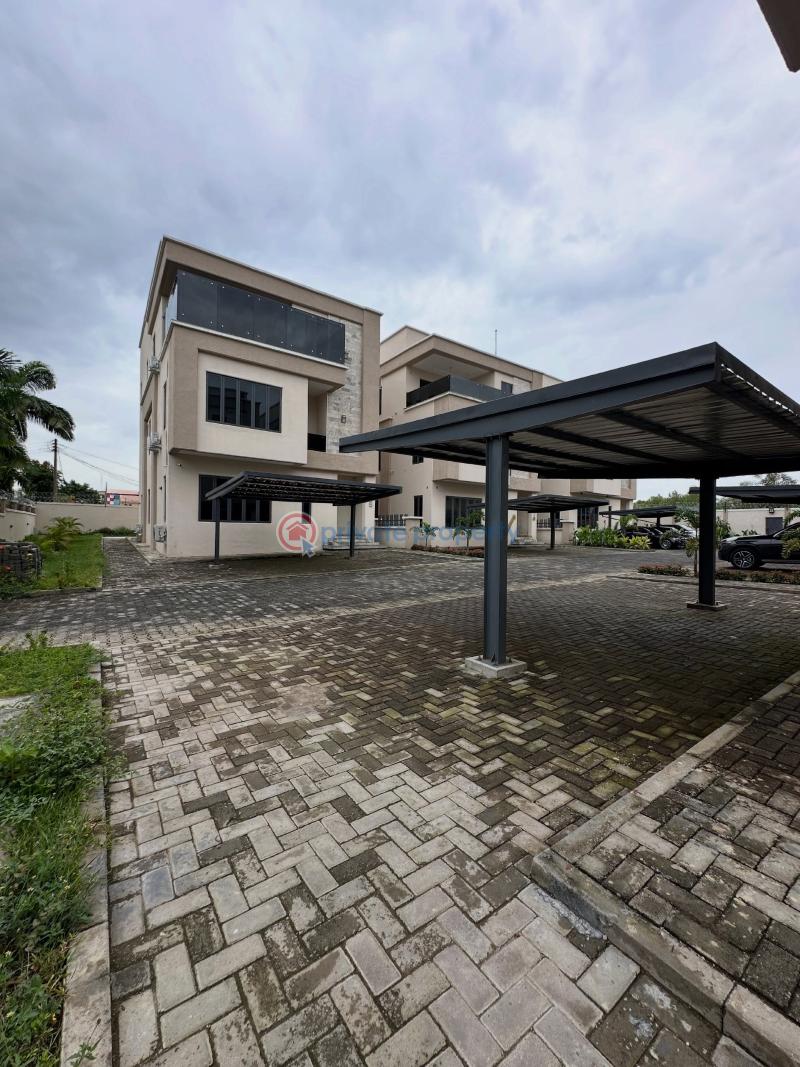 5 bedroom Detached Duplex For Sale Zone 1-7 Abuja Phase 1  - 3