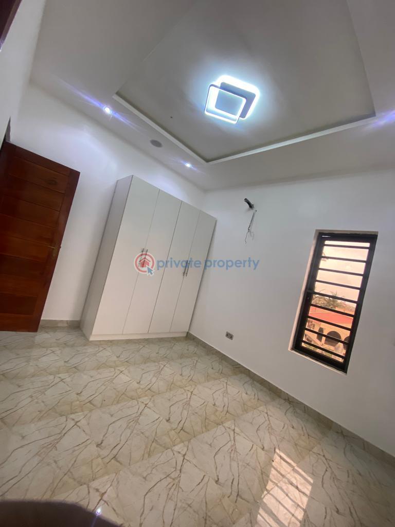 5 bedroom Detached Duplex For Sale Omole Phase 1 Ojodu Lagos - 4