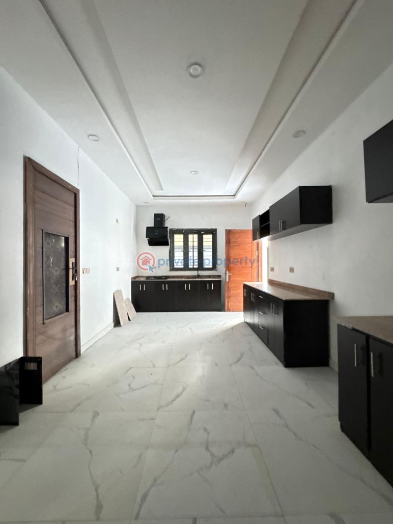 5 bedroom Detached Duplex For Sale Lekki Lagos - 2