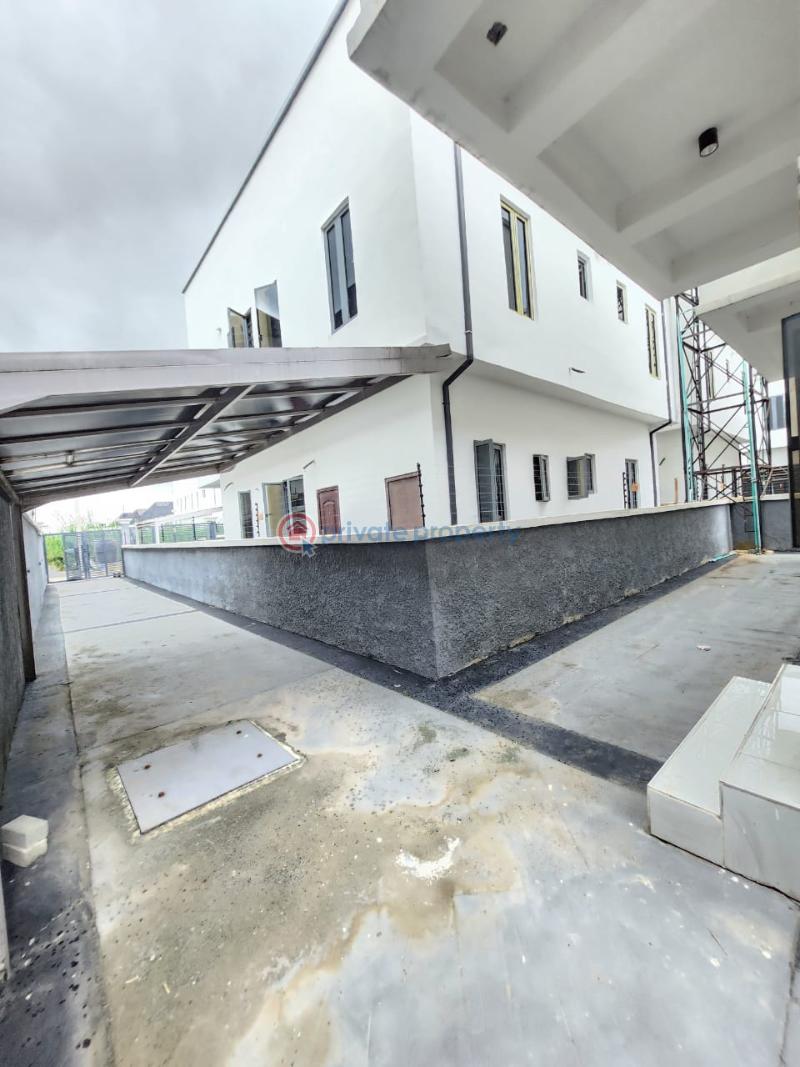 5 bedroom Detached Duplex For Sale Ikota Lekki Lagos - 4