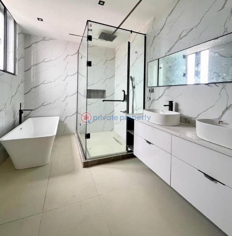 5 bedroom House For Sale Lekki Phase 1 Lagos - 3