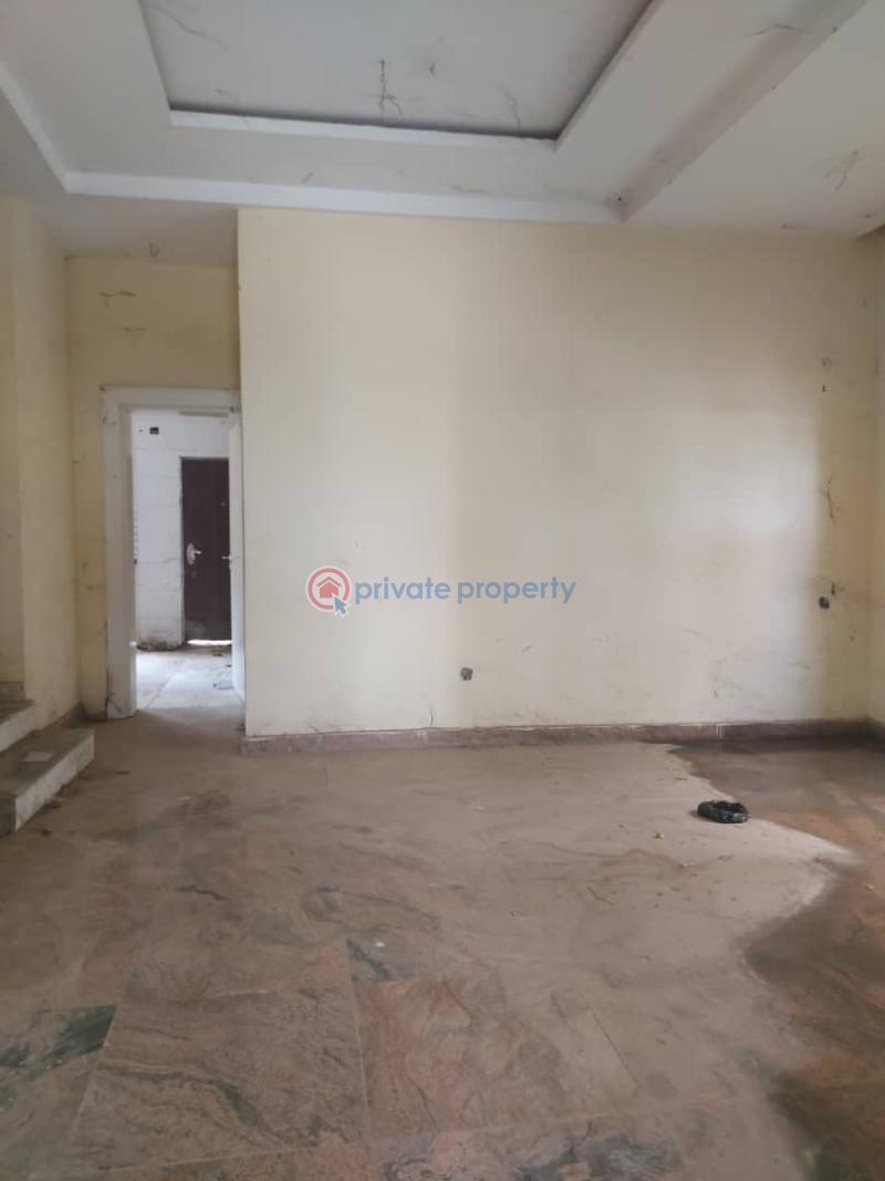 5 bedroom Detached Duplex For Sale Guzape Main Guzape Abuja Phase 1  - 4