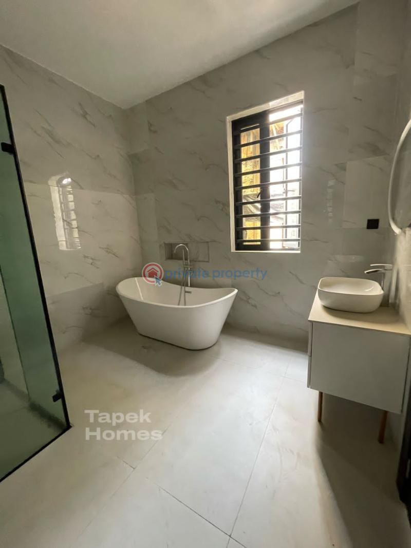 5 bedroom Detached Duplex For Sale Lekky County Lekki Lagos - 5