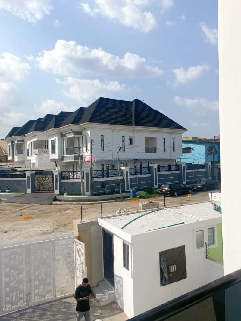 5 bedroom Detached Duplex For Sale Omole Phase 1 Estate Omole Phase 1 Ojodu Lagos - 12