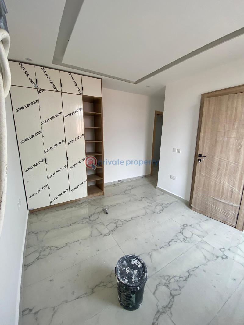5 bedroom Detached Duplex For Sale Idado Lekki Lagos - 16