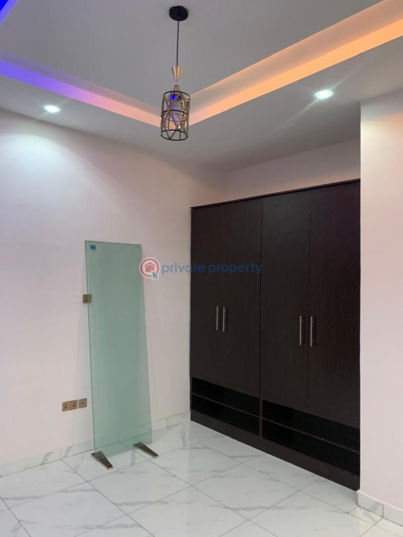 New 5bedroom duplex on 330sqm in estate.c of o - 4 5 bedroom Semi detached Duplex For Sale Estate Mende Maryland Mende Maryland Lagos - 4