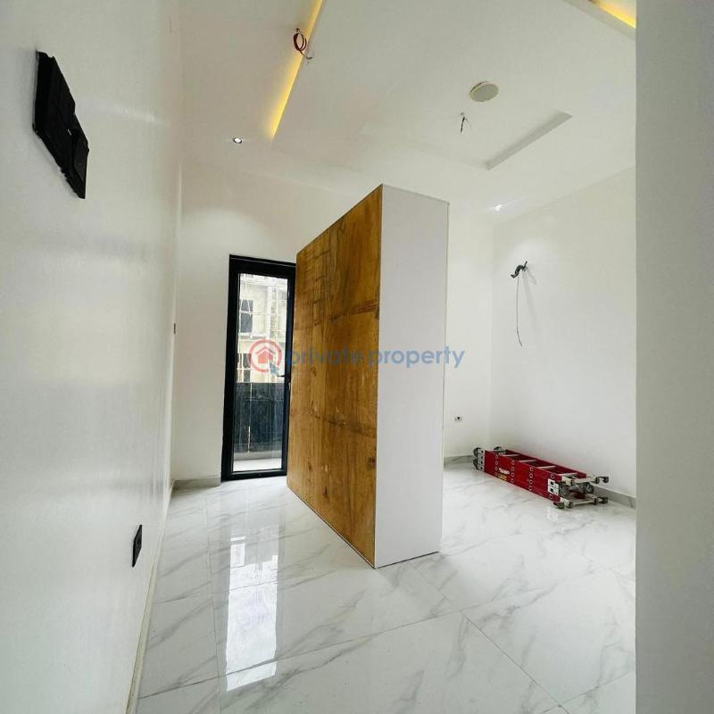 5 bedroom Semi detached Duplex For Sale Ikeja GRA Lagos - 5