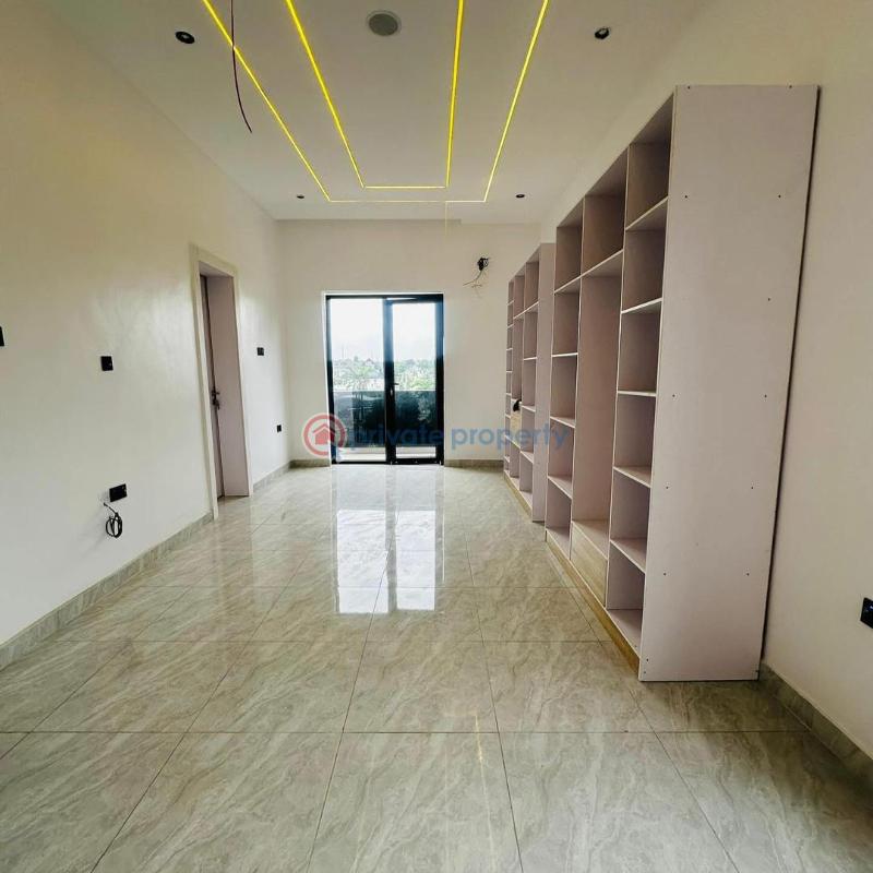 5 bedroom Semi detached Duplex For Sale Ikeja GRA Lagos - 2