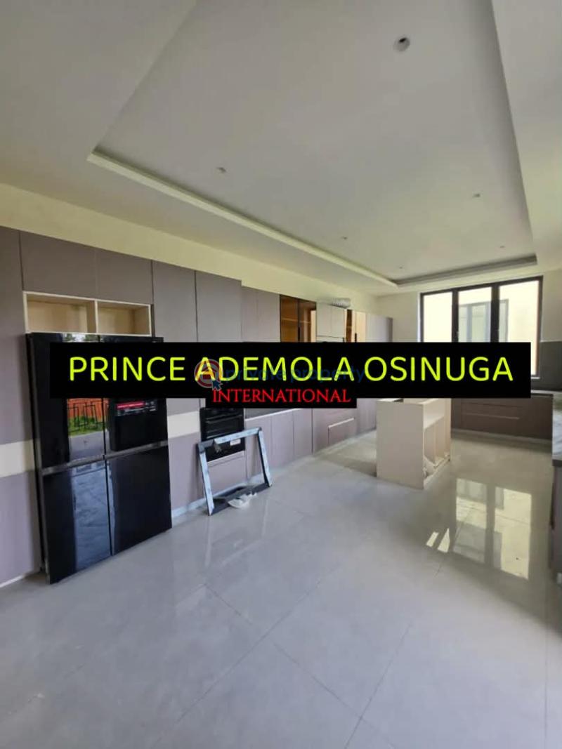 6 bedroom House For Rent Banana Island Ikoyi Lagos - 3