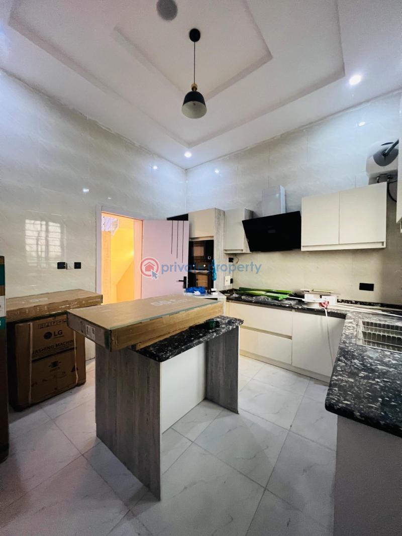 4 bedroom Semi detached Duplex For Sale Chevron Lekki Chevron Drive Lekki Lagos - 13