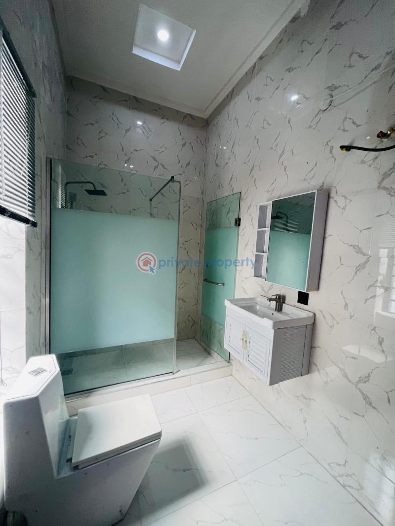 4 bedroom Semi detached Duplex For Sale Chevron Lekki Chevron Drive Lekki Lagos - 42
