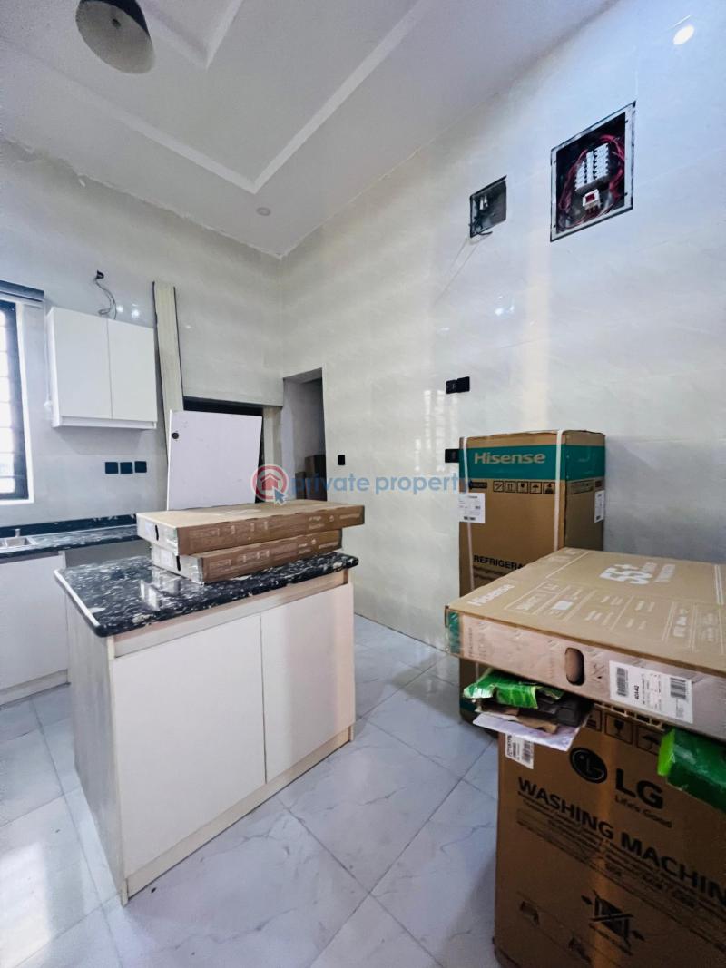 4 bedroom Semi detached Duplex For Sale Chevron Lekki Chevron Drive Lekki Lagos - 20