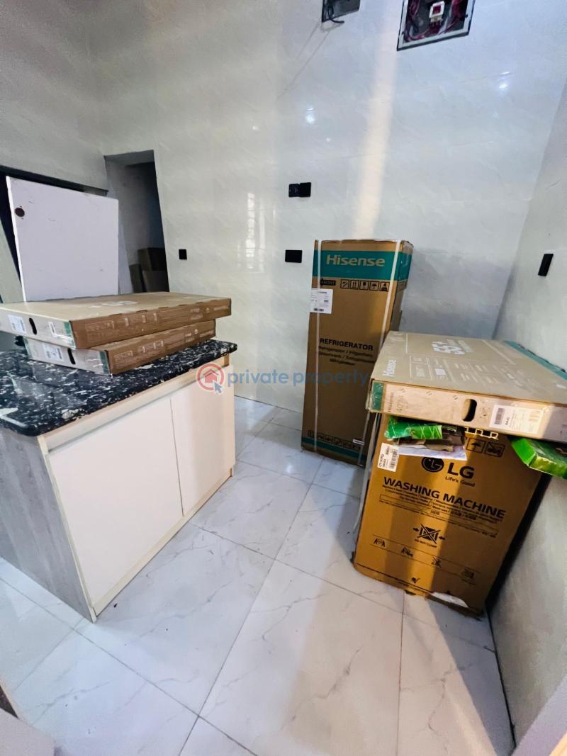 4 bedroom Semi detached Duplex For Sale Chevron Lekki Chevron Drive Lekki Lagos - 12