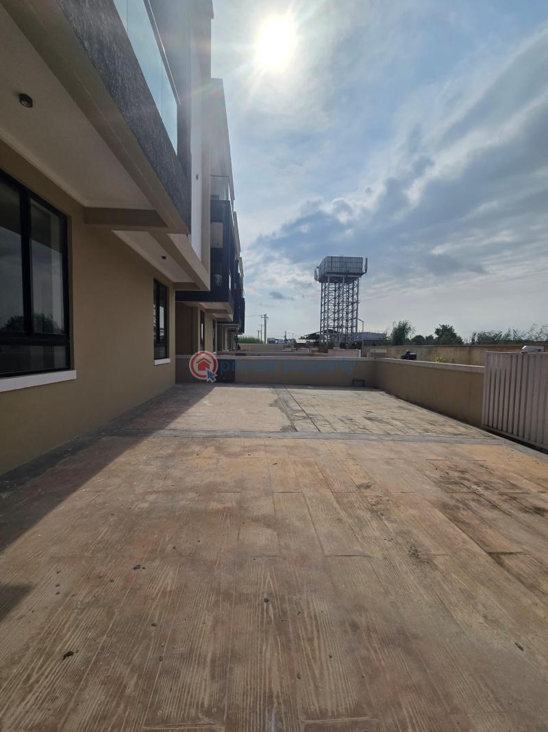 5 bedroom Detached Duplex For Sale Osapa London Lekki Lagos - 5
