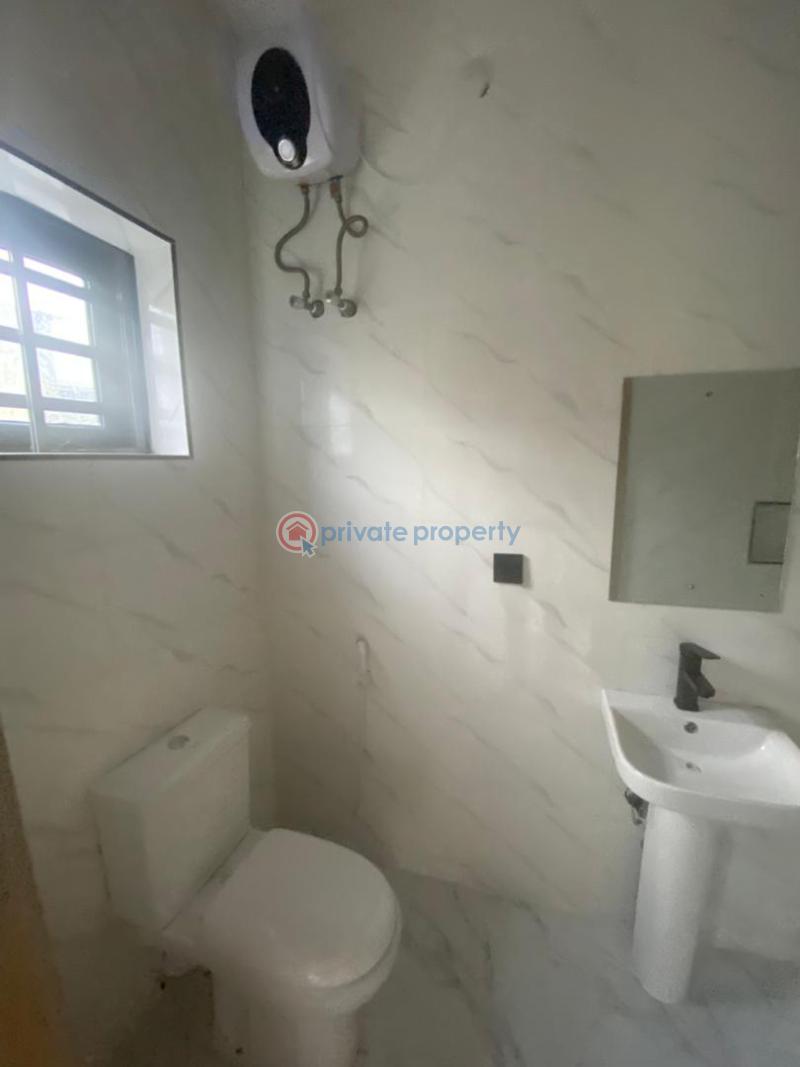 3 bedroom Block Of Flats For Rent Sangotedo Lagos - 6