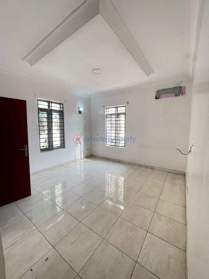 Room or Boys Quarter For Rent Kings Bay Estate, Lekki County Ikota Ikota Lekki Lagos - 4