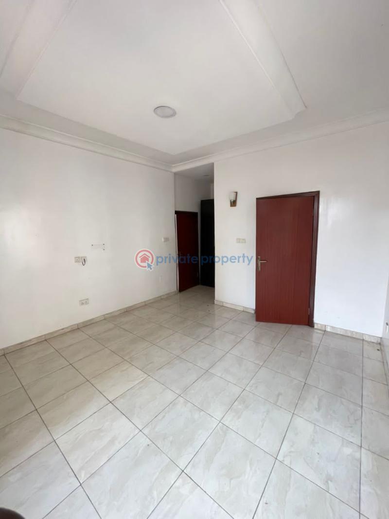 Room or Boys Quarter For Rent Kings Bay Estate, Lekki County Ikota Ikota Lekki Lagos - 5