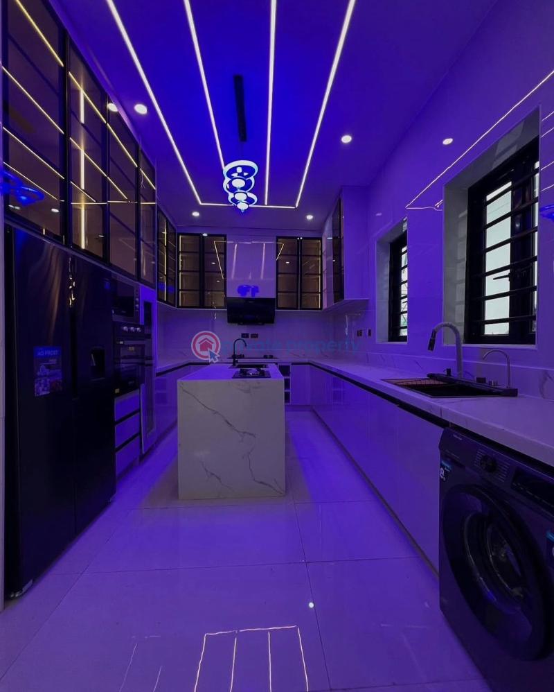 5 bedroom Detached Duplex For Sale Chevron Toll Gate Lekki Lagos Chevron Drive Lekki Lagos - 9