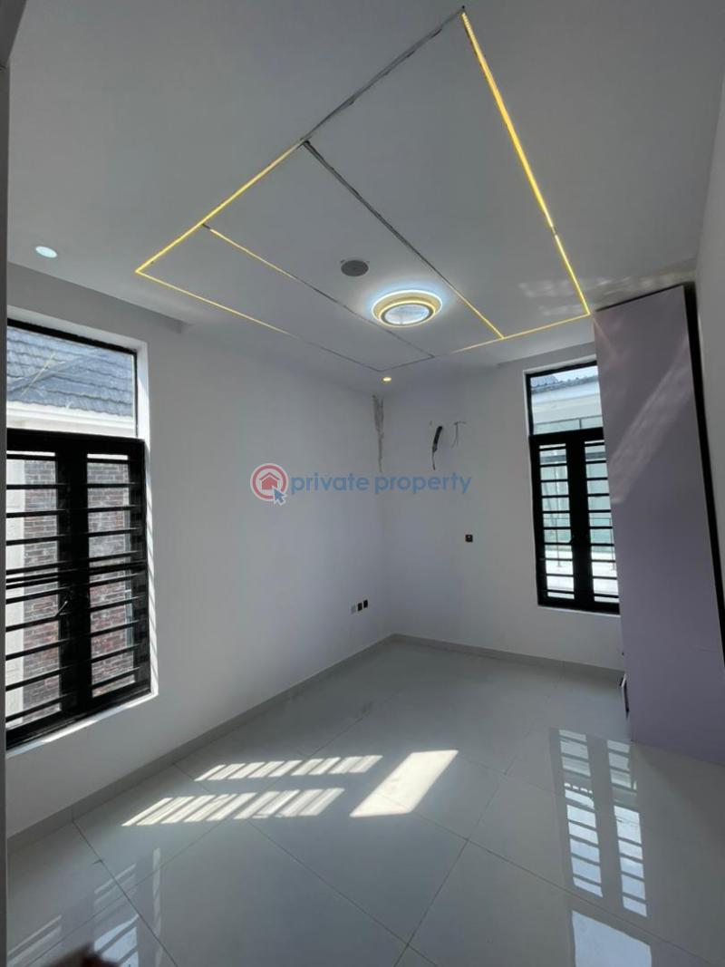 5 bedroom Detached Duplex For Sale Chevron Toll Gate Lekki Lagos Chevron Drive Lekki Lagos - 11