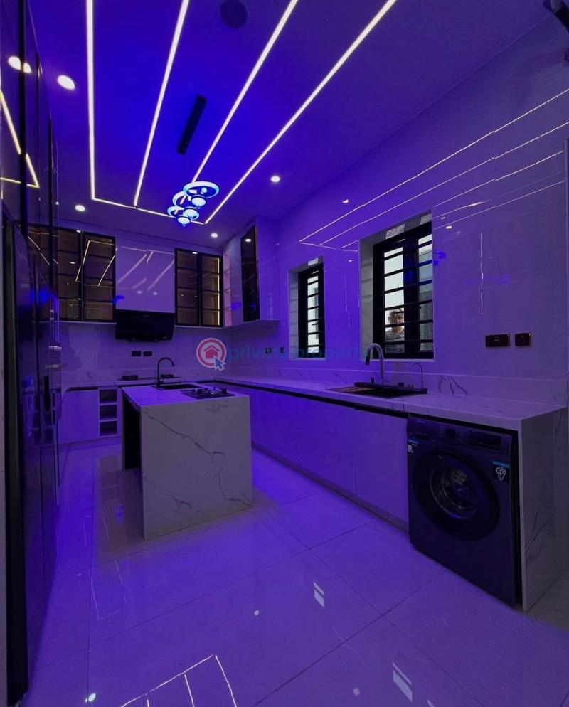 5 bedroom Detached Duplex For Sale Chevron Toll Gate Lekki Lagos Chevron Drive Lekki Lagos - 6