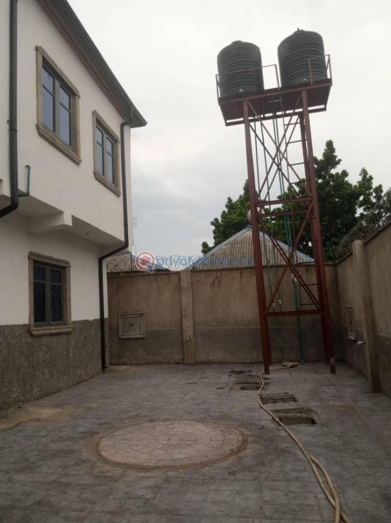 2 bedroom Block Of Flats For Sale Governor's Road Ikotun Ikotun/Igando Lagos - 4