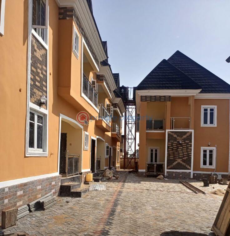 3 bedroom Mini Flat For Rent Back Of Nta Asaba ,delta State . Asaba Delta