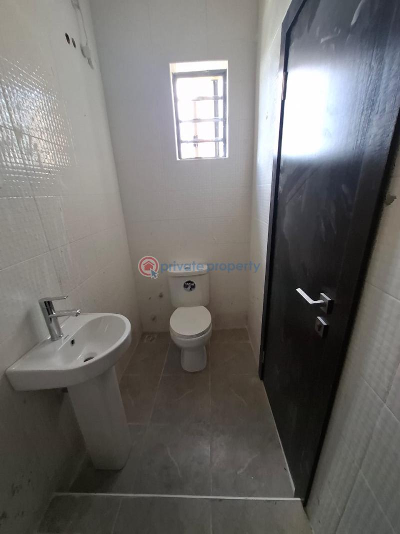4 bedroom Detached Duplex For Sale Medina Estate/gbagada Medina Gbagada Lagos - 7