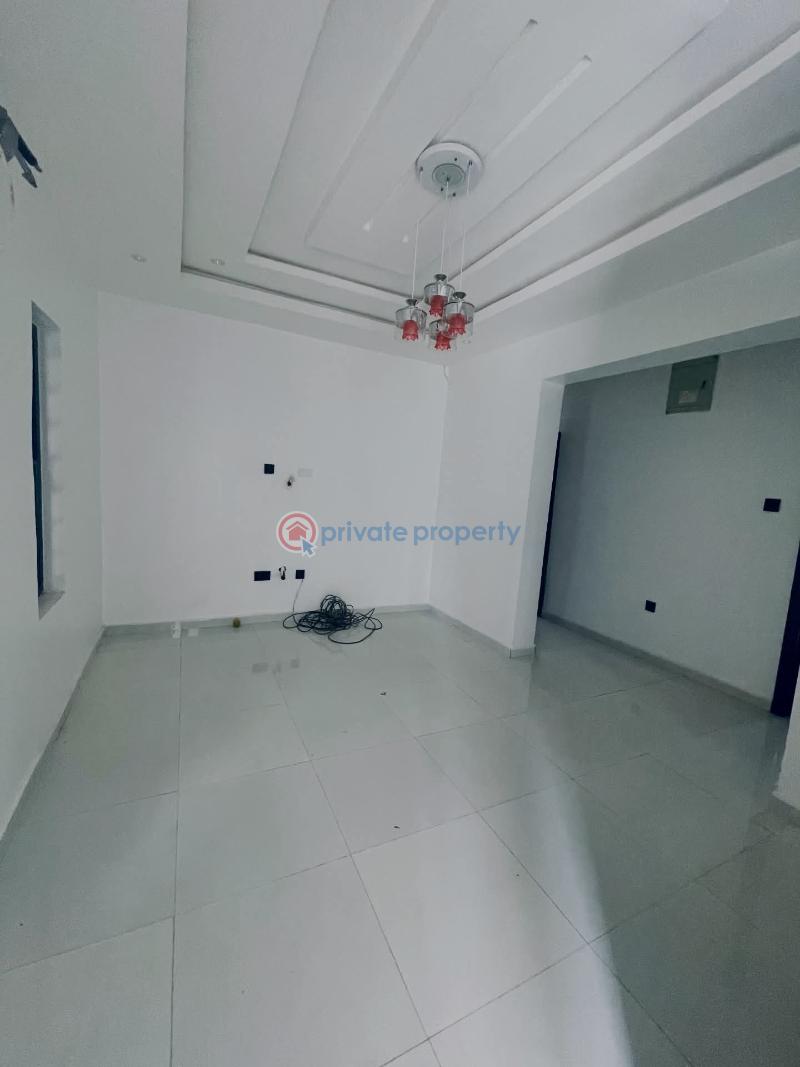 2 bedroom Block Of Flats For Rent Orisunbare Close To Shasha Akowonjo Orisunbare Alimosho Lagos - 5