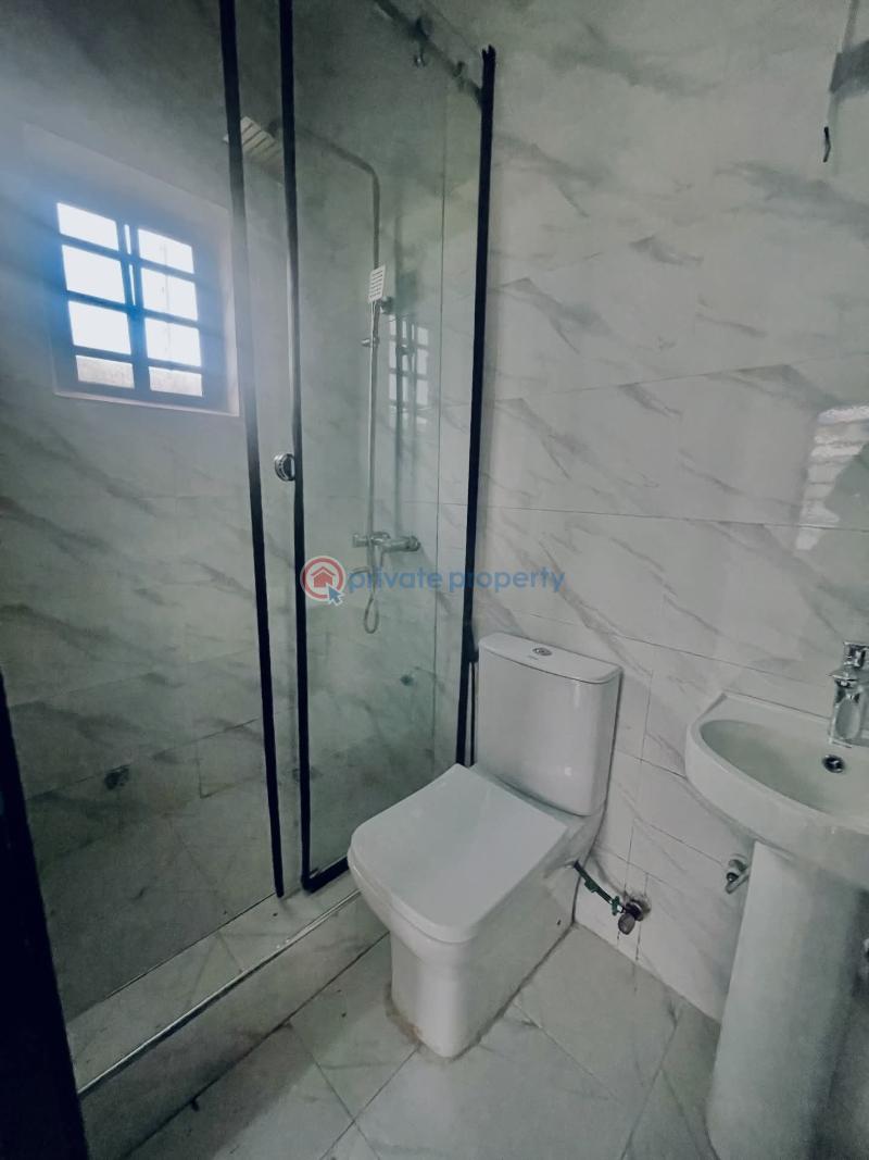 2 bedroom Block Of Flats For Rent Orisunbare Close To Shasha Akowonjo Orisunbare Alimosho Lagos - 2