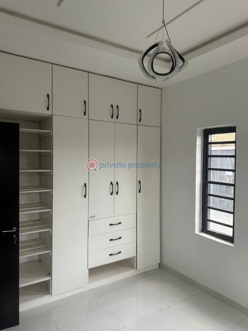 2 bedroom Flat & Apartment For Sale Shasha Orisunbare Alimosho Lagos - 11
