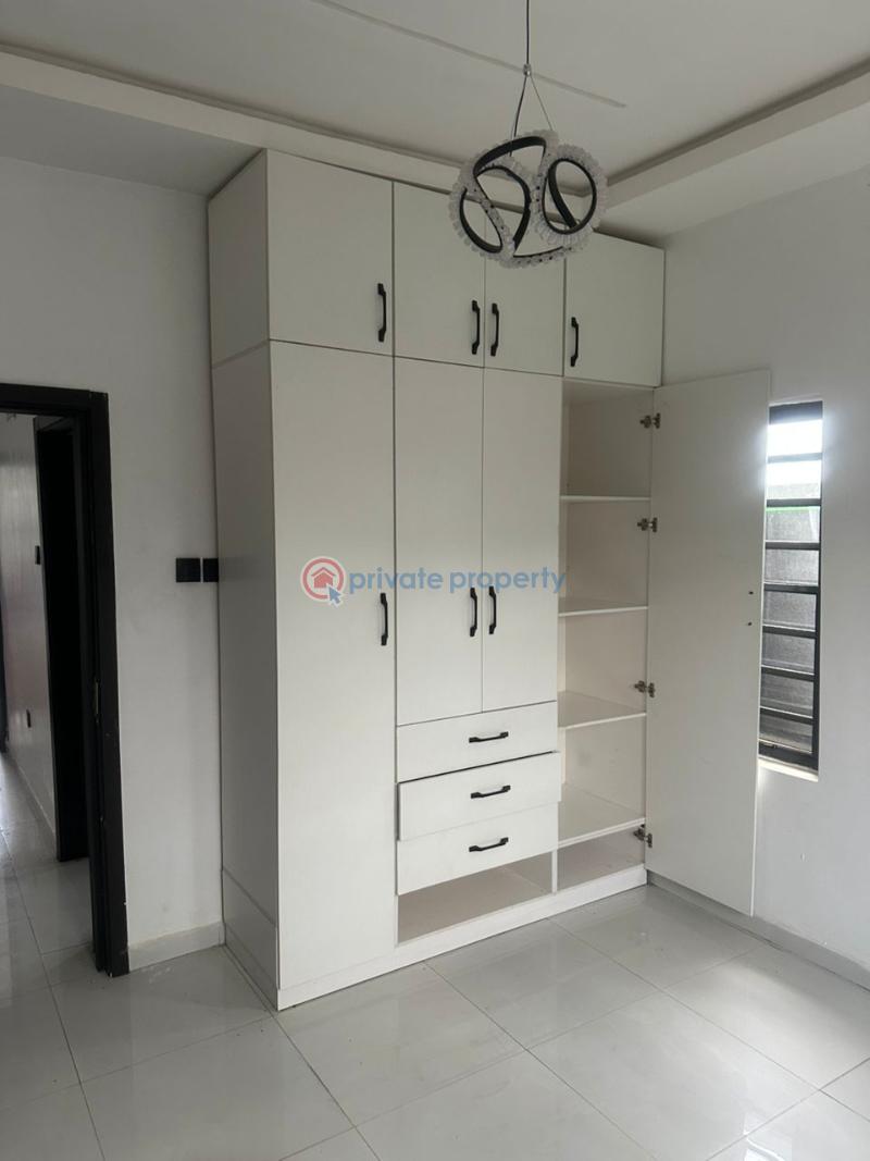 2 bedroom Flat & Apartment For Sale Shasha Orisunbare Alimosho Lagos - 9