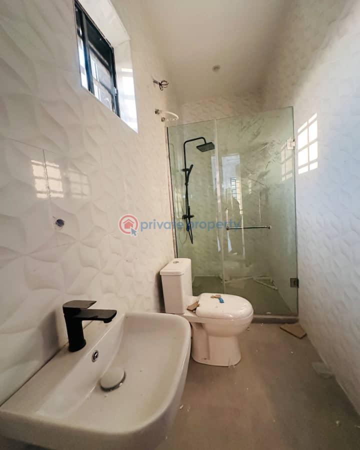 4 bedroom Detached Duplex For Sale Magodo Phase 1 Magodo GRA Phase 1 Ojodu Lagos - 4