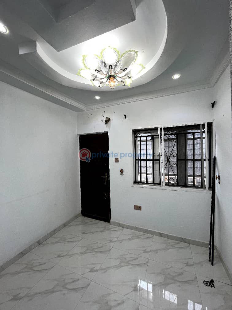 House For Rent Opposite Iya Bovas Church, Npg Garden, Akala Way Akobo, Ibadan Ibadan Oyo - 0