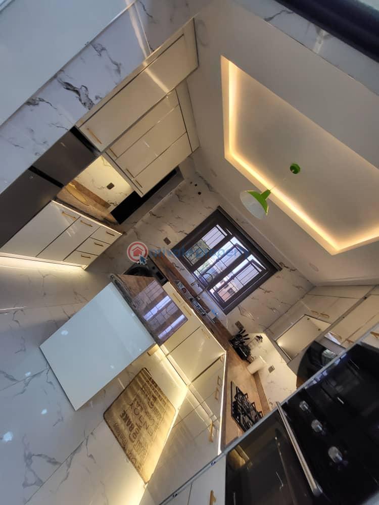 2 bedroom Block Of Flats Short let Ikeja GRA Lagos - 2